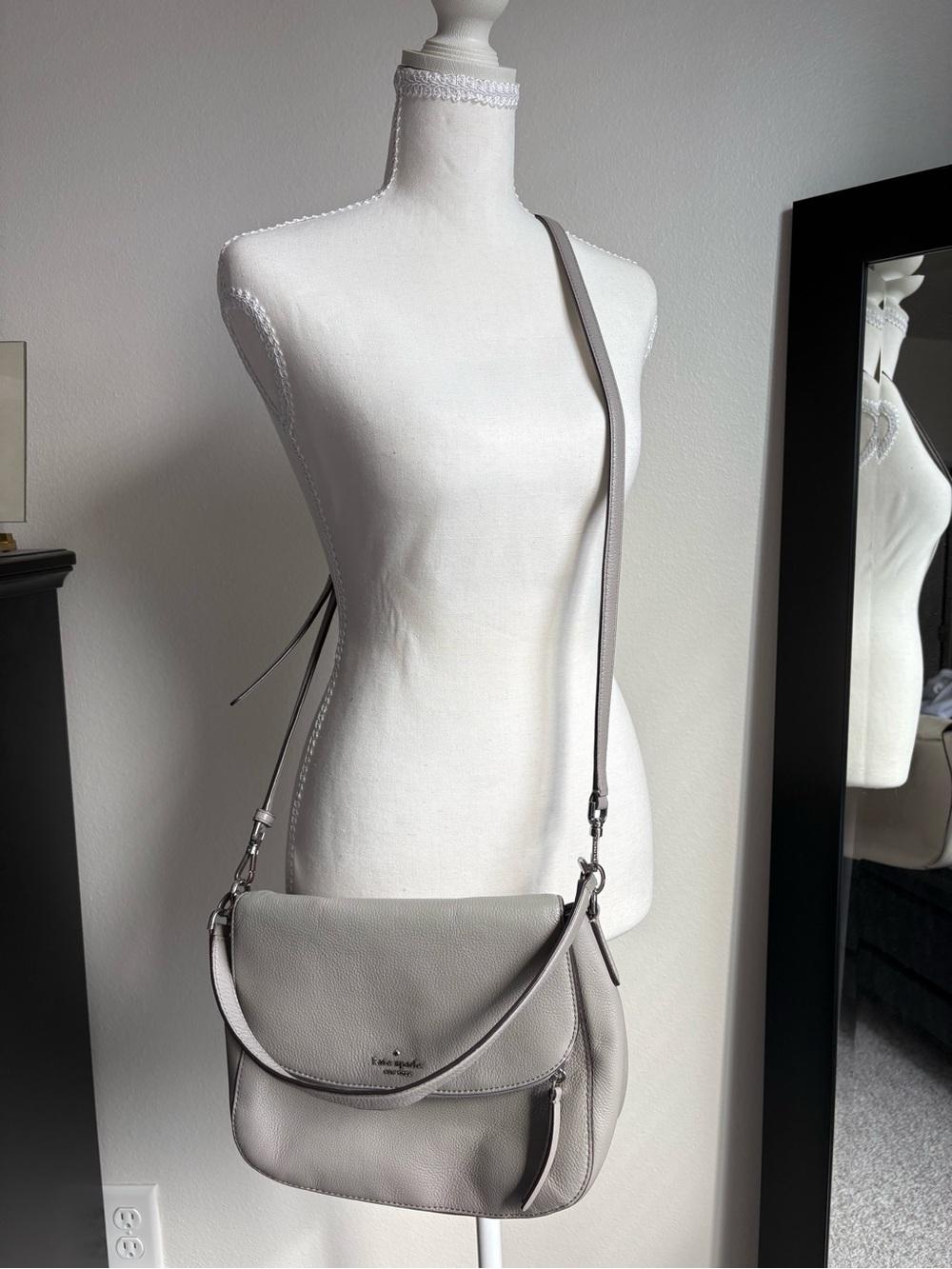 kate spade Pebbled Leather Crossbody Bag - Light Gray